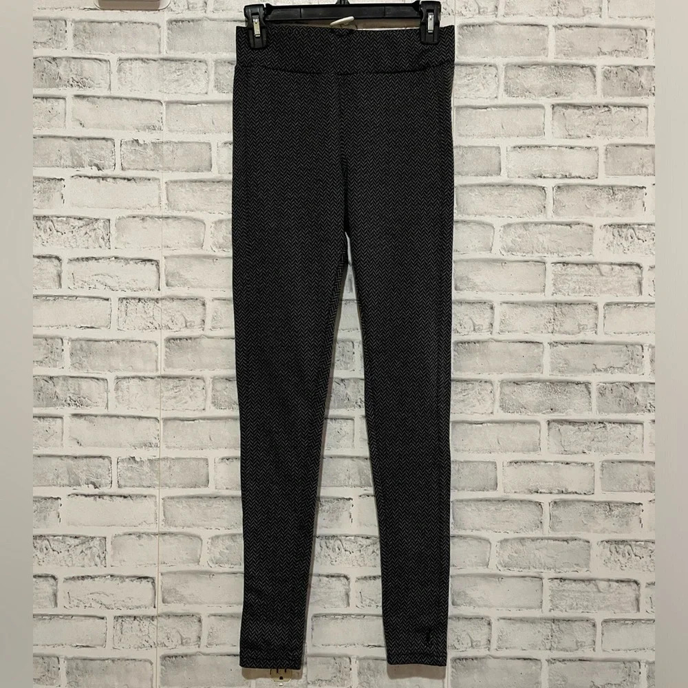 Women’s Kavu black and gray chevron print leggings XS - Picture 1 of 5